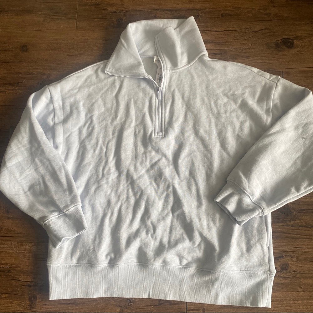 PINK Victoria's Secret White Graphic Crewneck Pullover - Picture 6 of 8